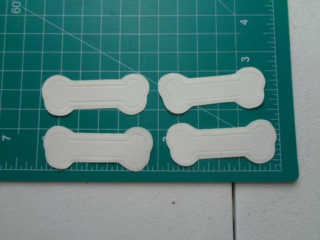 4pc White Bones - Boy Paw Patrol